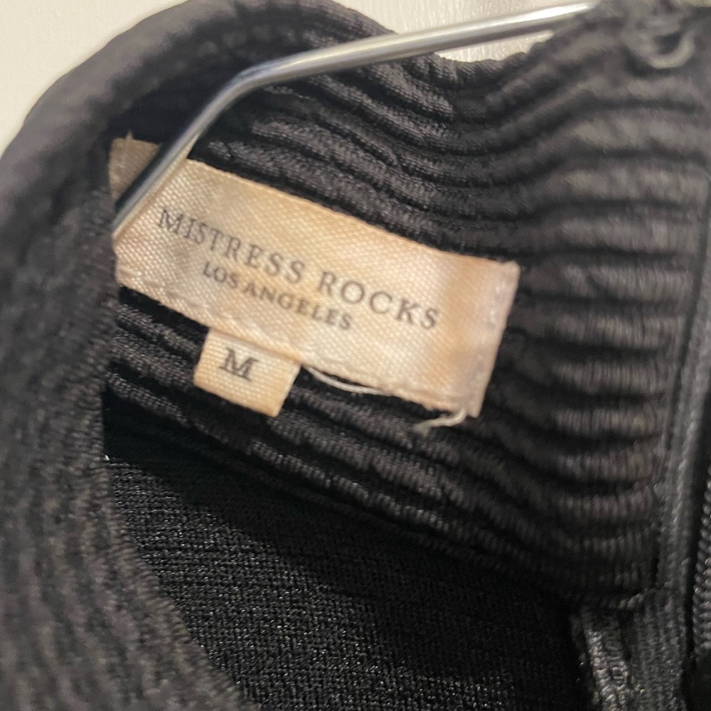 Misstress Rocks LBD Size Medium - Picture 2 of 4